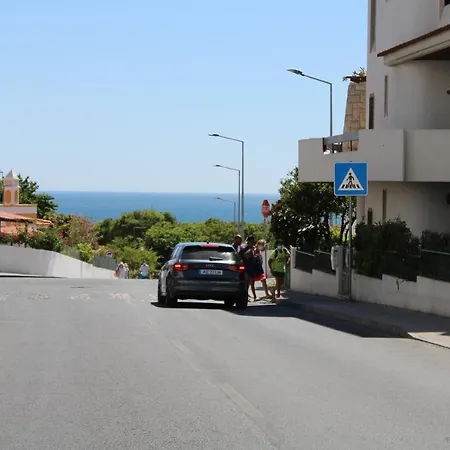 Apartamento T3 Com Vista Mar شقة *